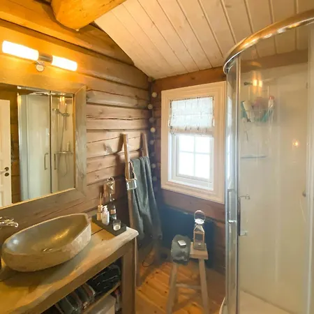 Charming Log In Joldalen Feriehus Rennebu